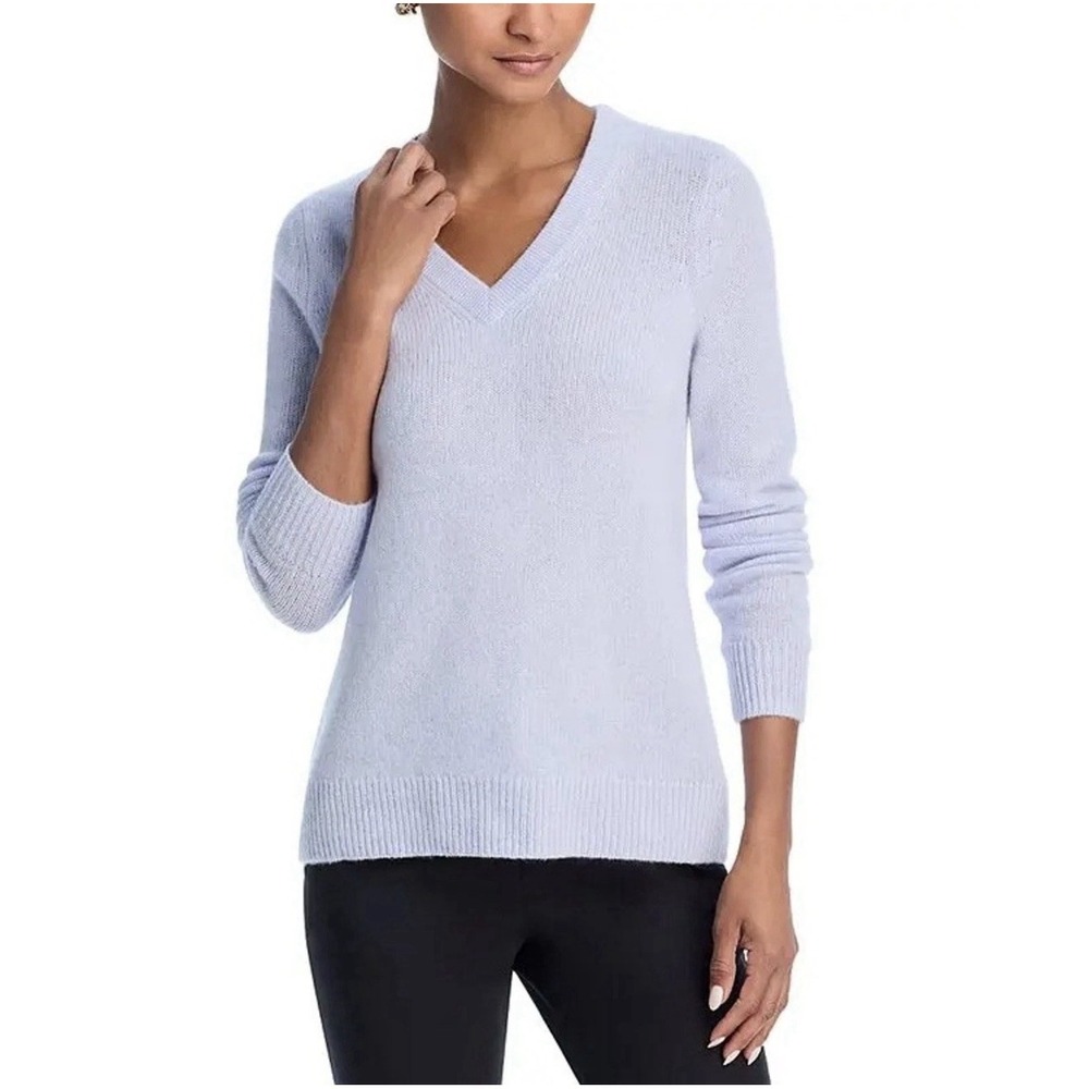 C by Bloomingdale's Women Cashmere Knit V-neck Sweater Size S Serenity Blue NWT